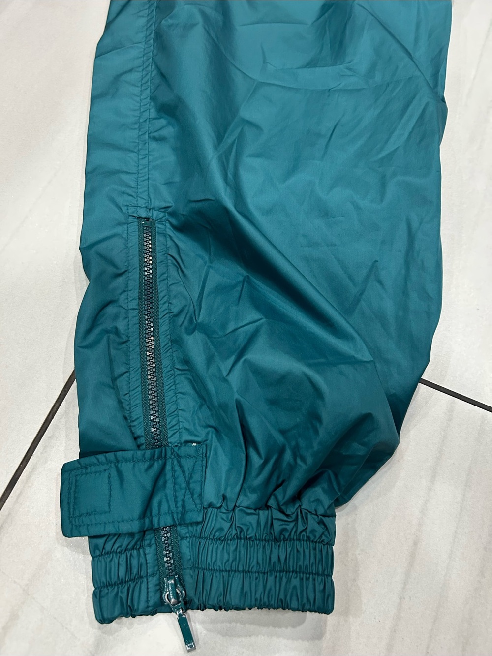 Vtg Hummel Track Pants Mens XL Nylon Teal  Baggy Relaxed 90s Windbreaker Y2K - Picture 2 of 5